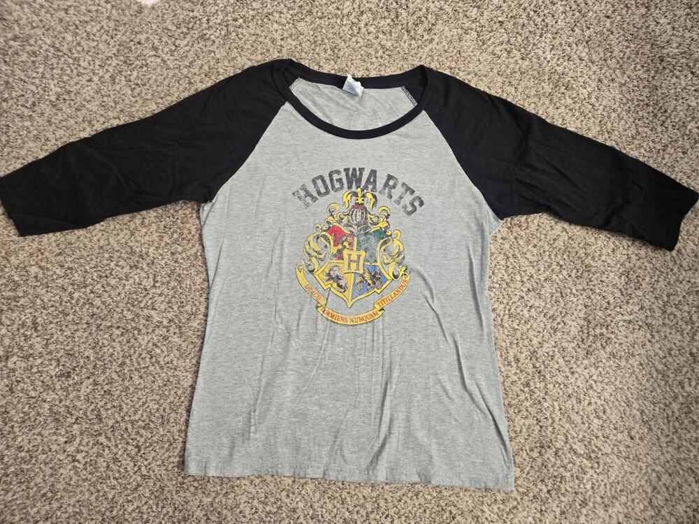 Harry Potter Womens Hogwarts Graphic Raglan 3/4 Sleeve T-Shirt Black Gray Size M
